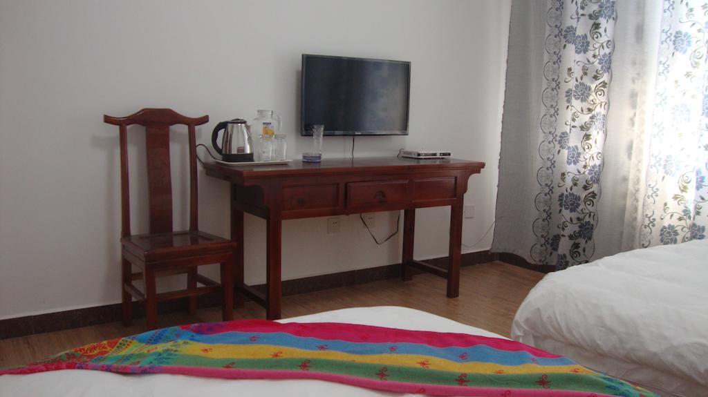 Faier Harbour Inn Dali  Rom bilde